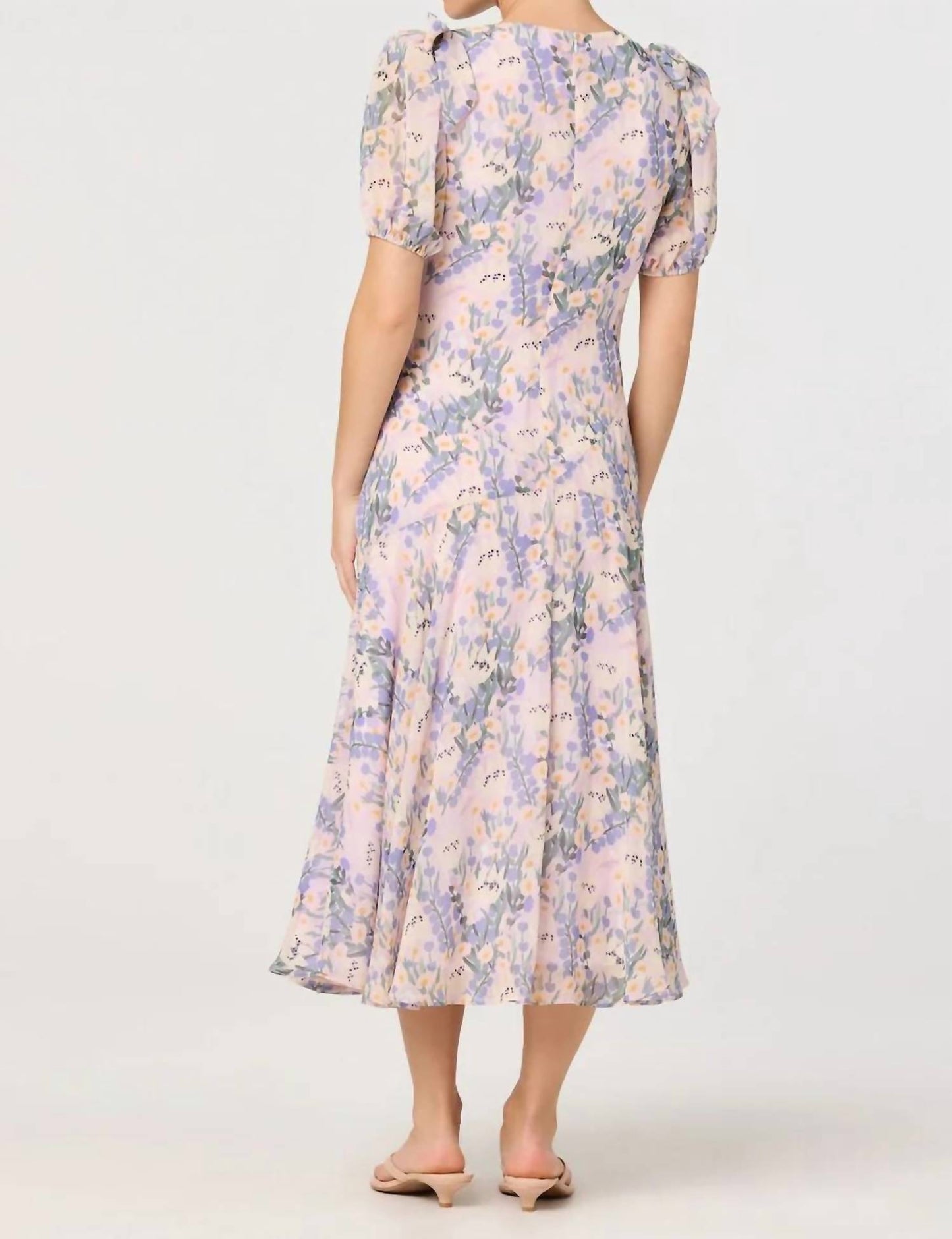 Jessenia Floral V Neck Midi Dress