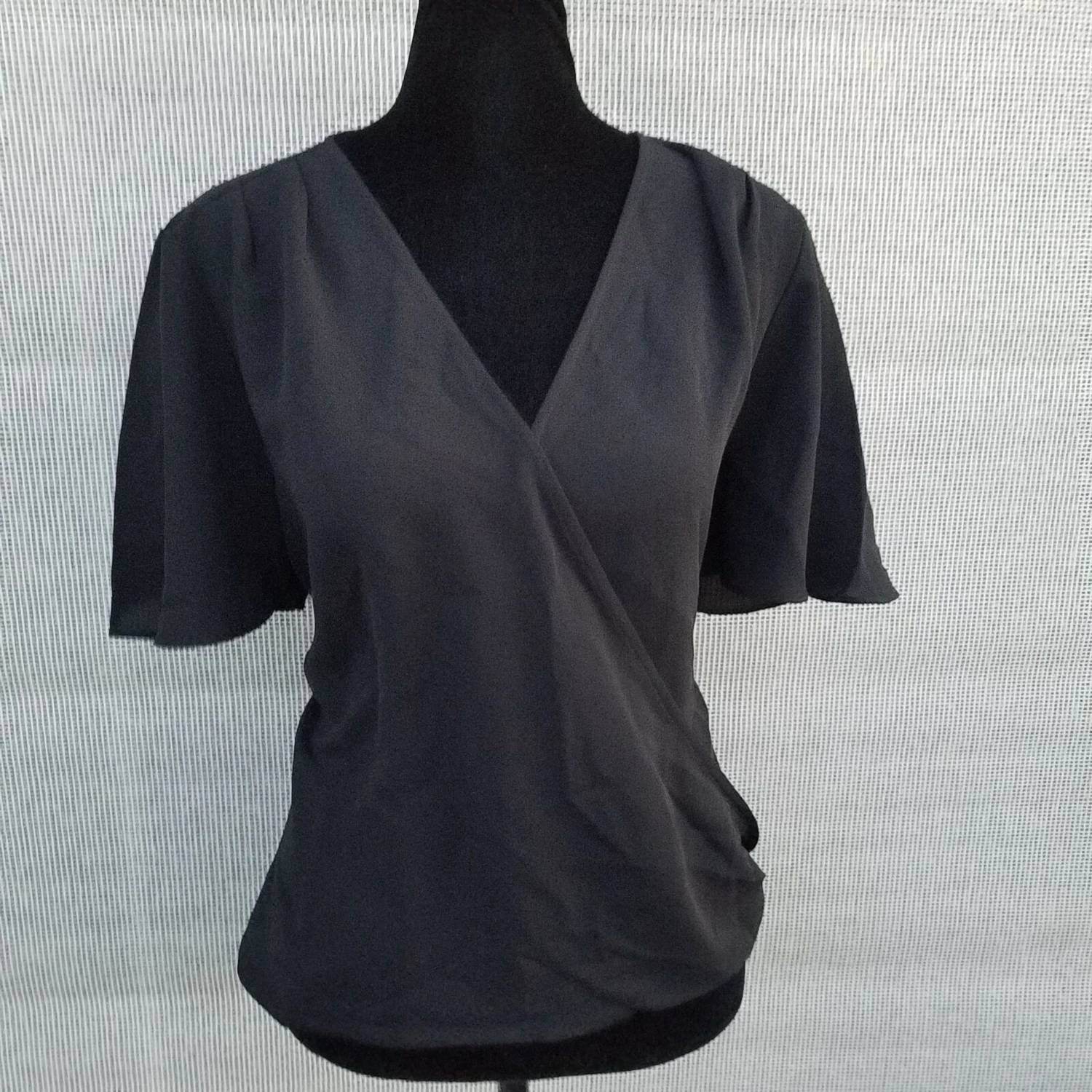 Alfani - Women's Short Sleeve V-neck Pleated Top - Rack Hunt -