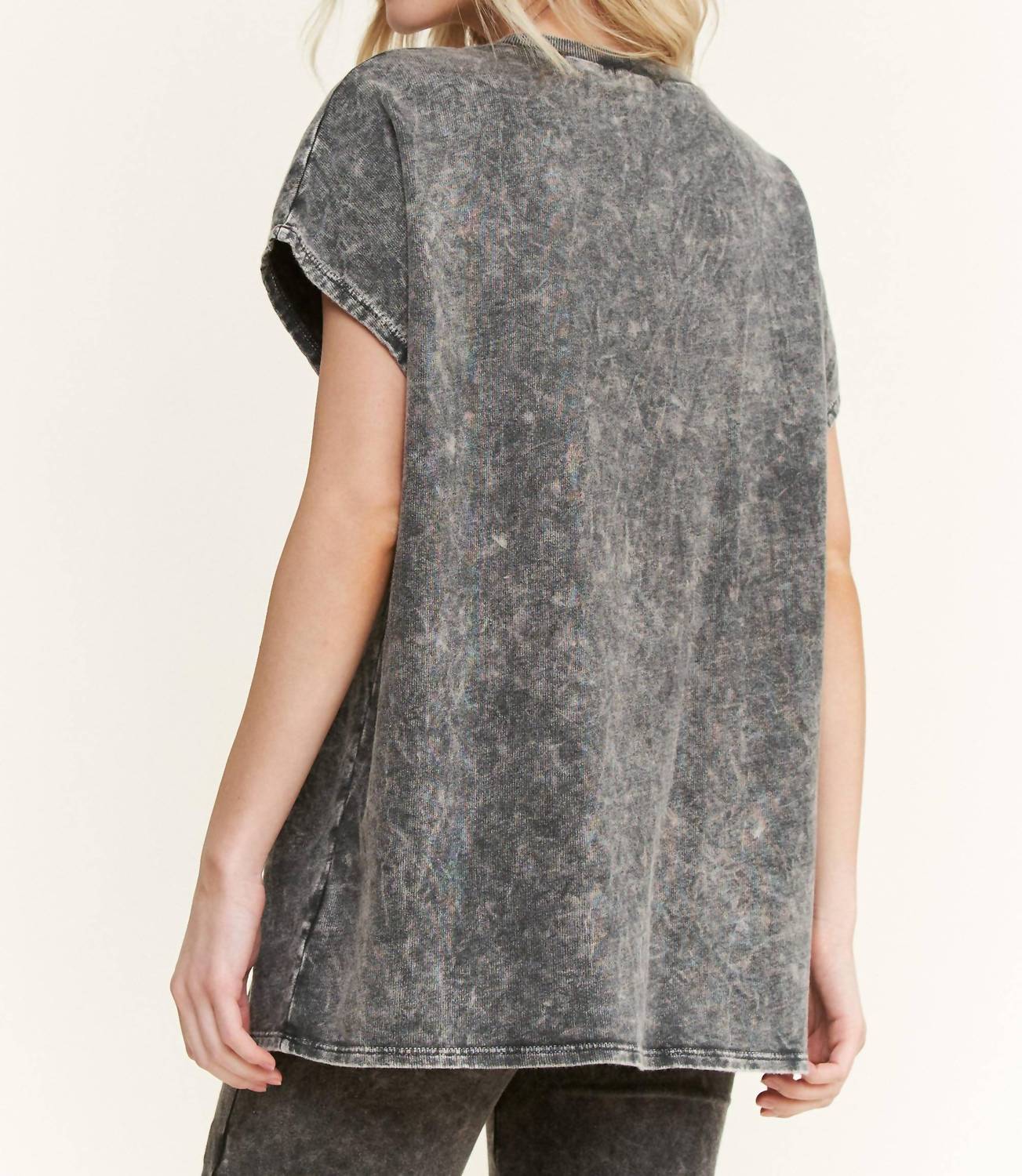 Graphic Muscle Sleeve Rocknroll Top