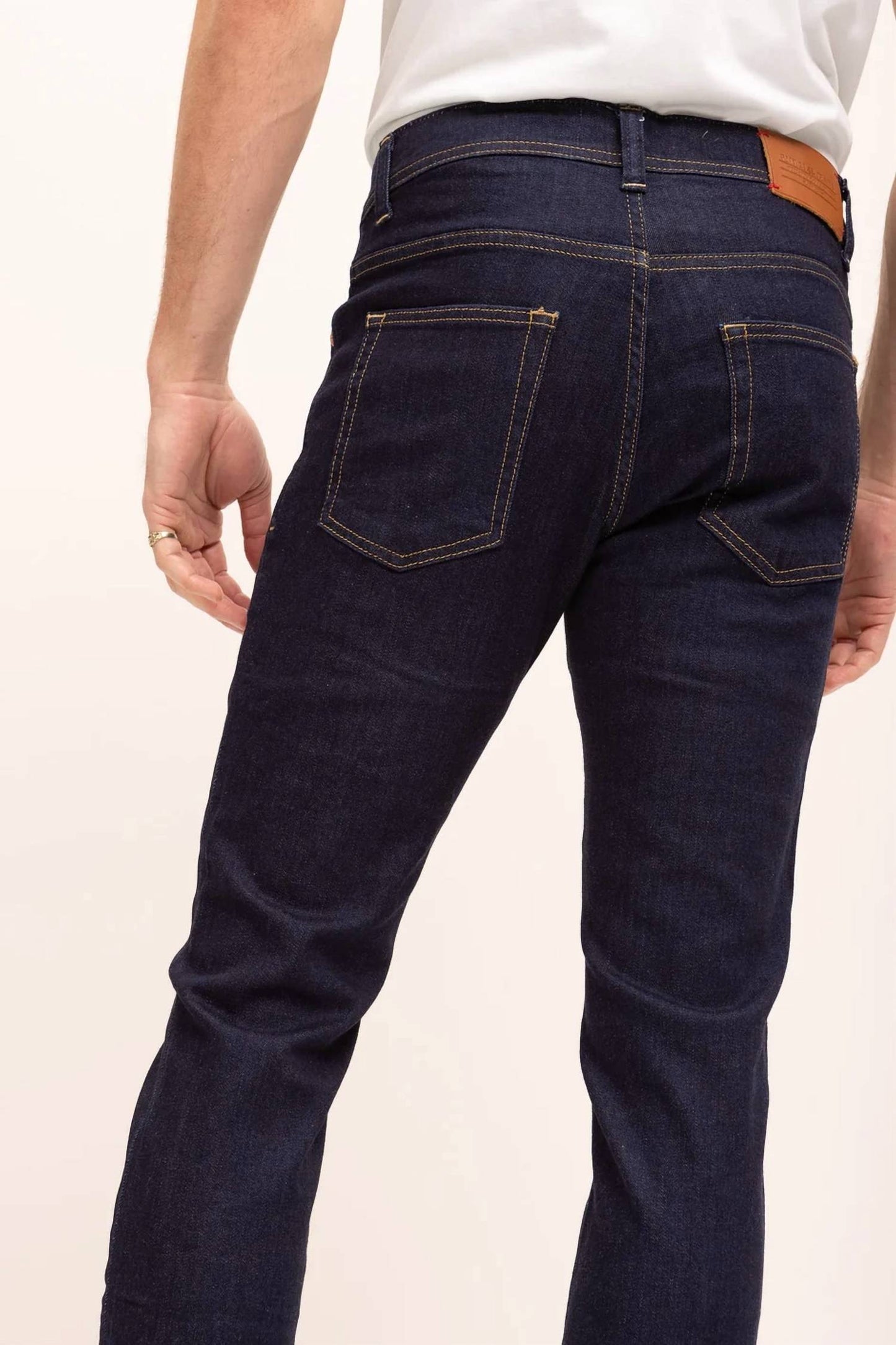 Men's Slim Fit Tapered Ankle Jeans