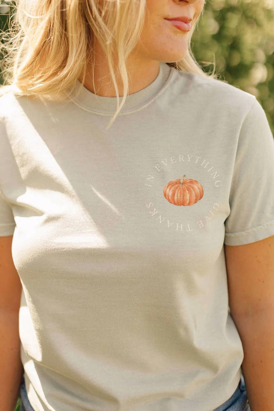 Pumpkin Market Graphic Short Sleeve Tee