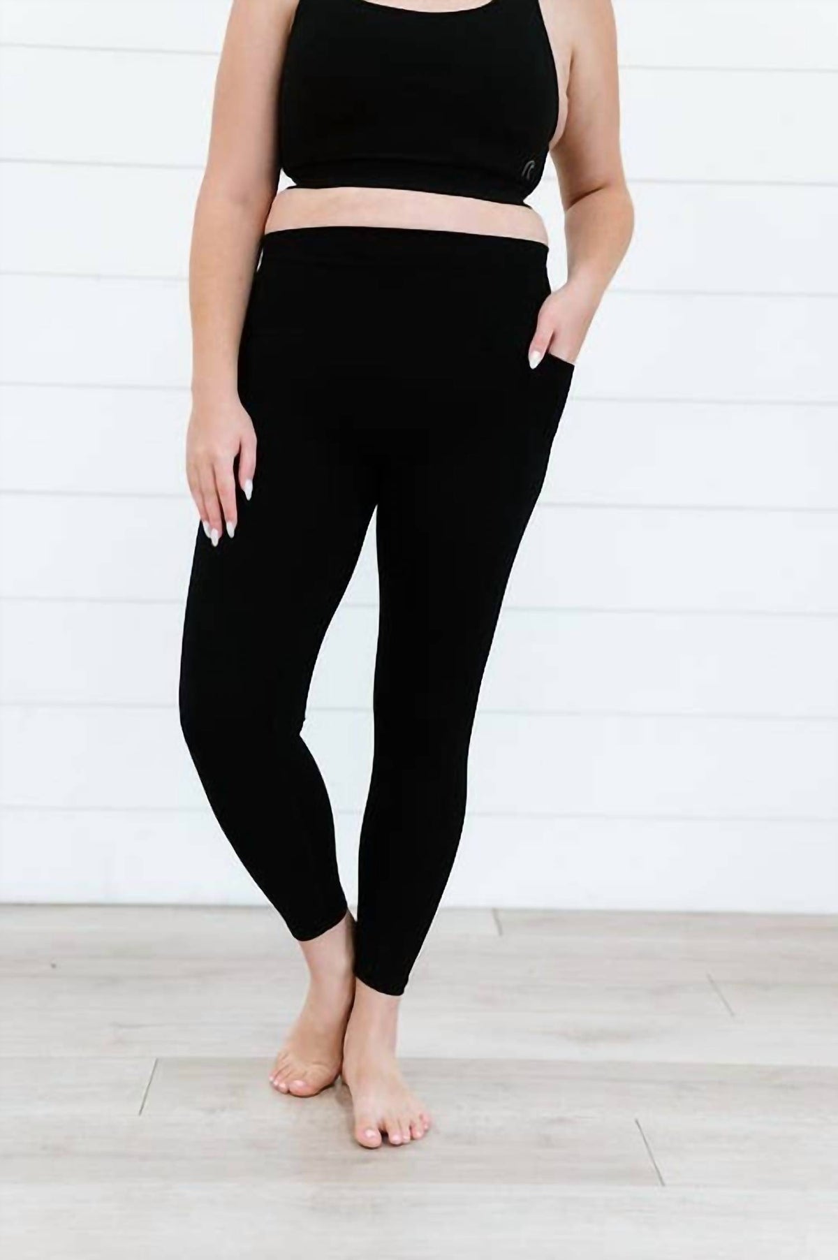 Women's Athletic Leggings