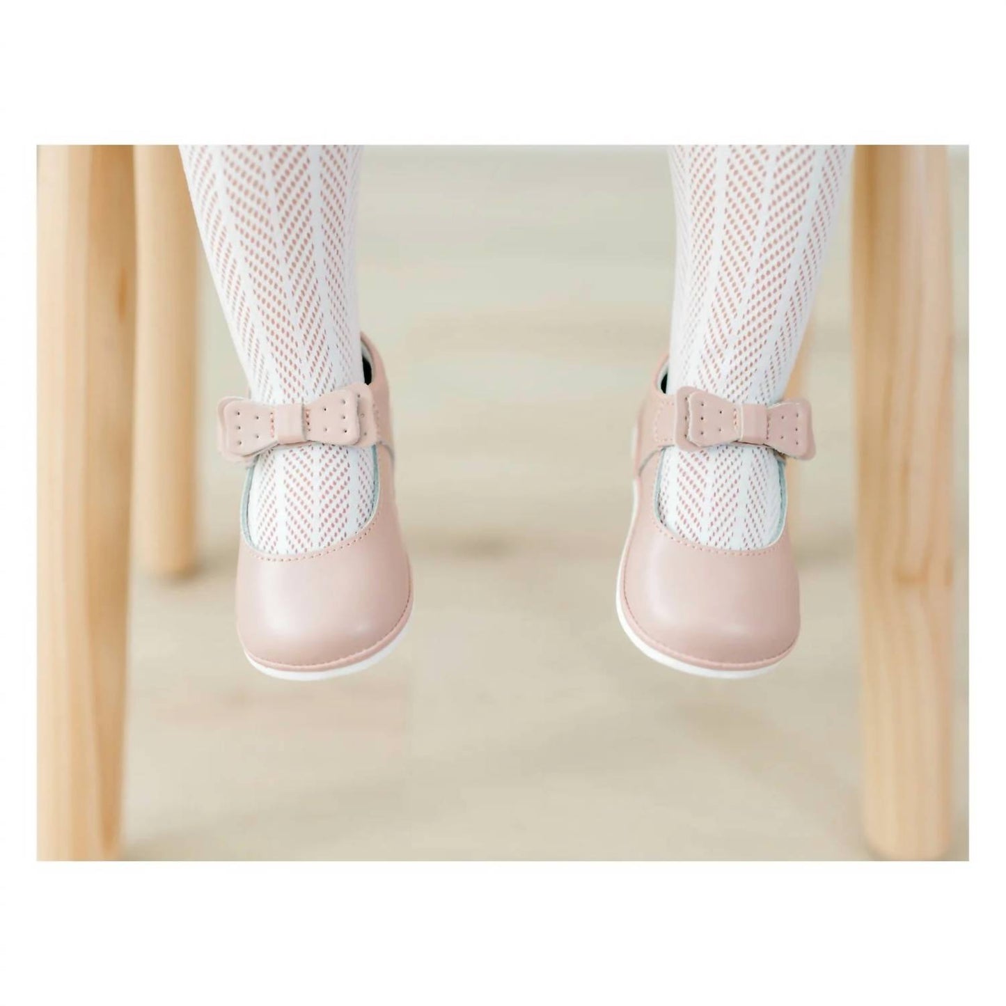 Girl's Ava Bow Amry Jane Shoes