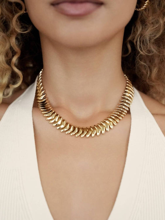 Women's Metal Moderna Necklace