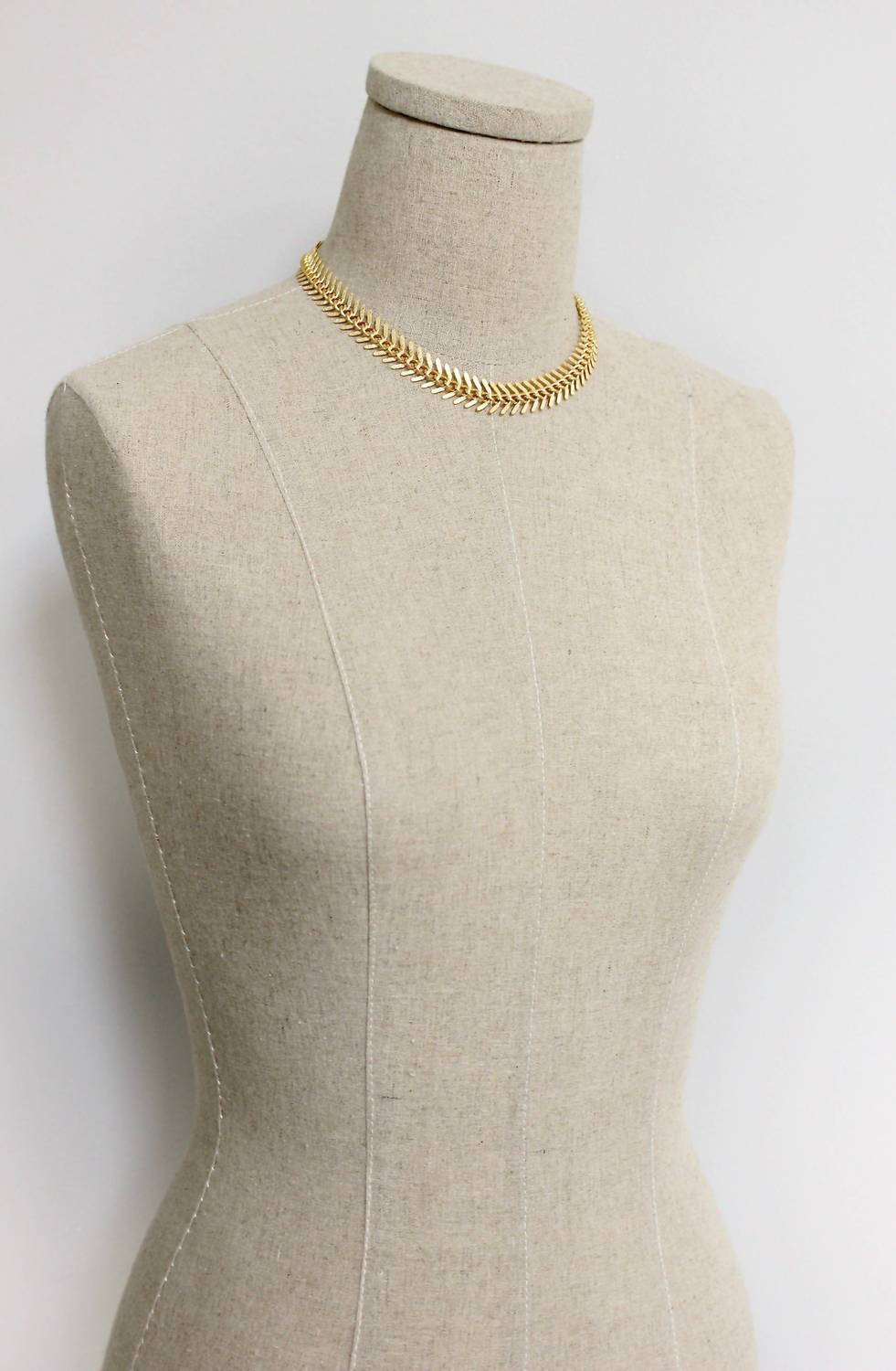 Women's Chain Fish Bone Necklace