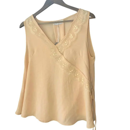 GAJE - Women's Lace V-neck Blouse - Rack Hunt