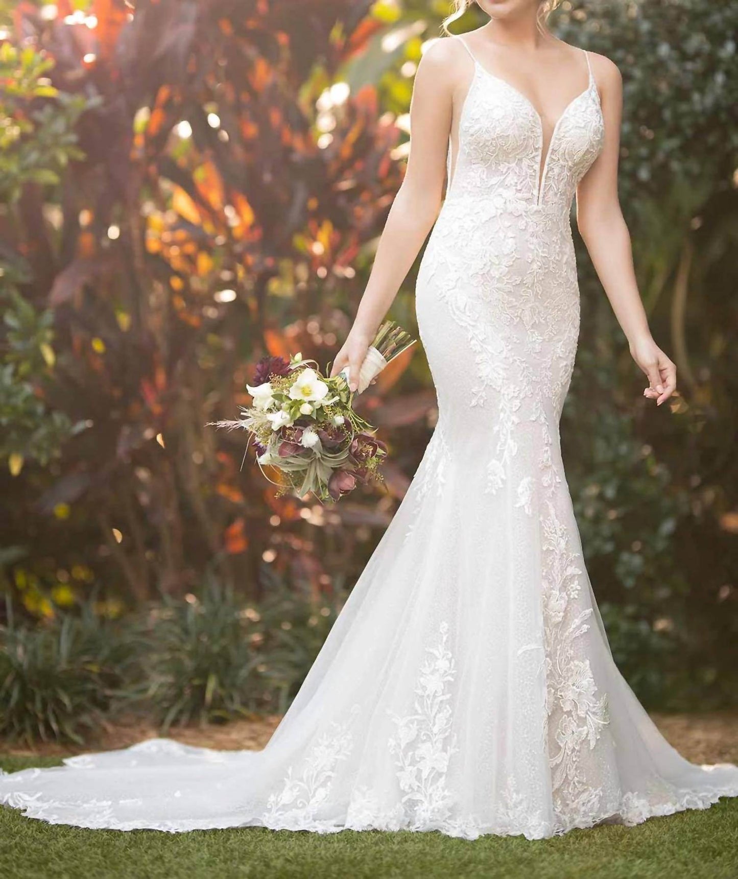 Essence of Australia - Sparkling Fit-and-flare Wedding Dress - Rack Hunt