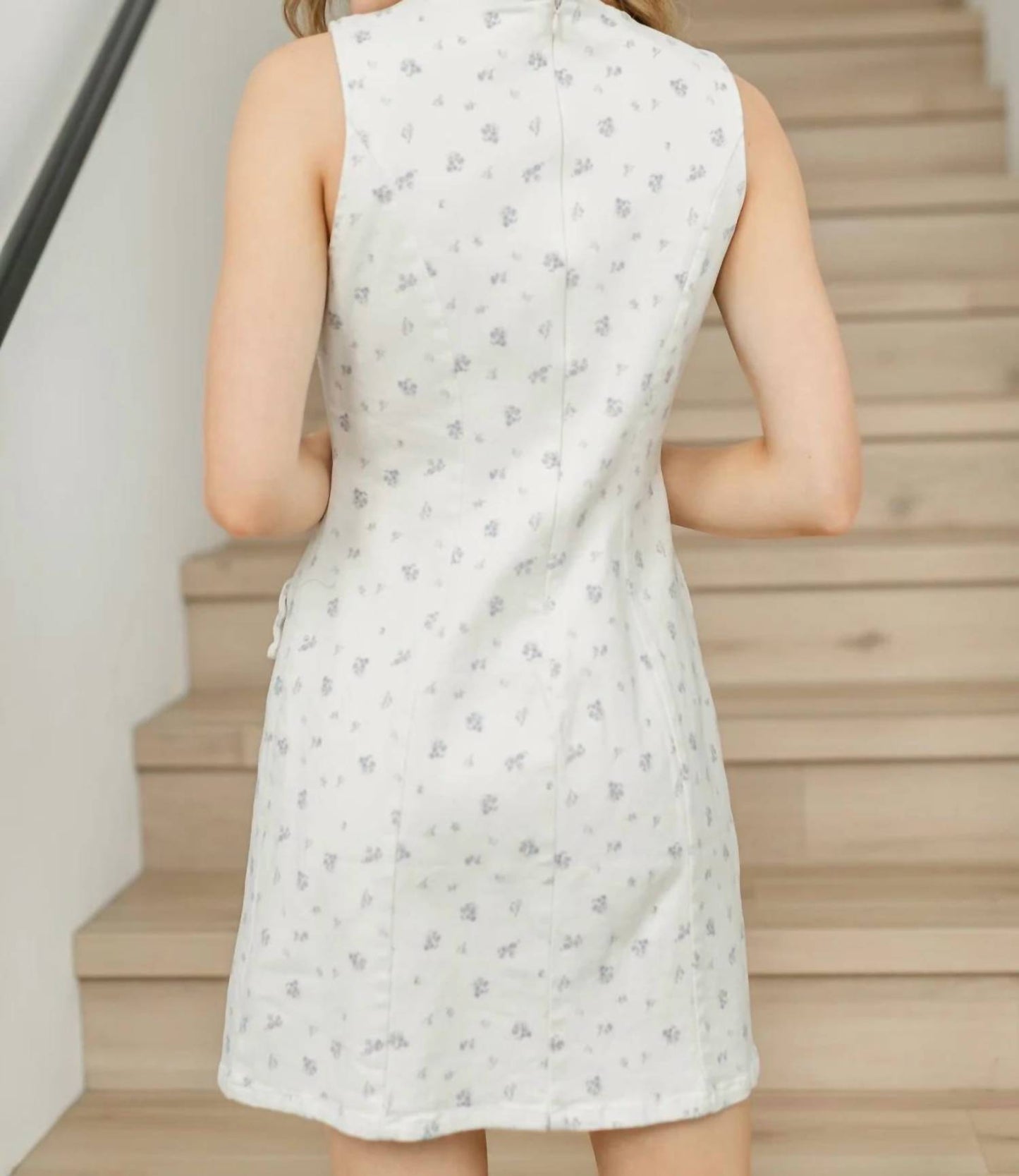 Boat Neck Sleeveless Ditsy Print Twill Mini Dress