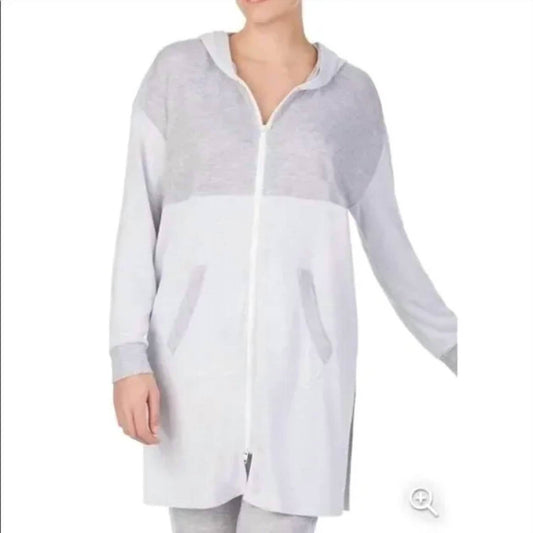 Refinery 29 - Zip Front Double Knit Hooded Robe - Rack Hunt -