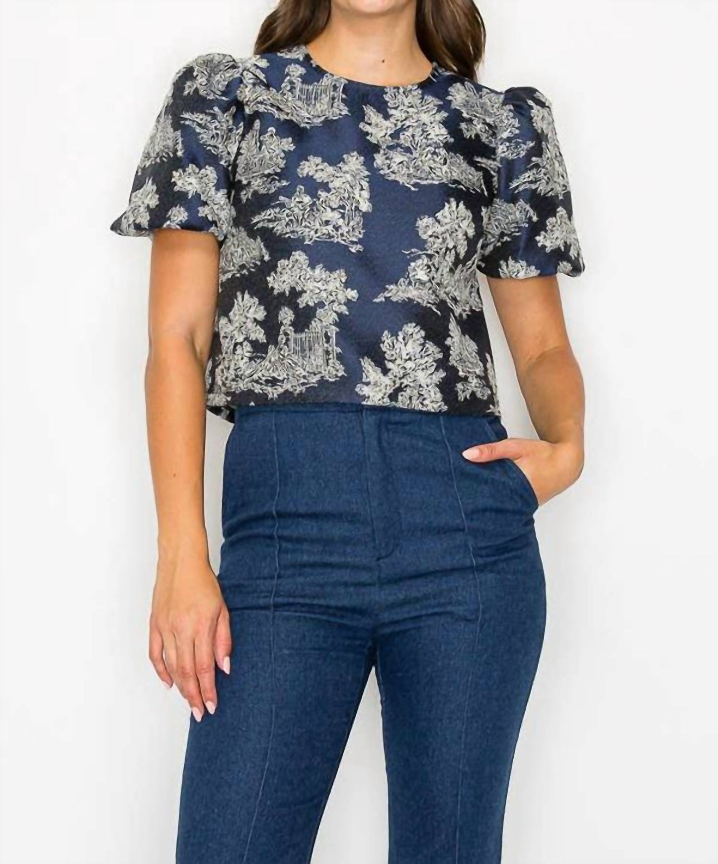 Toile Jacquard Pattern Top