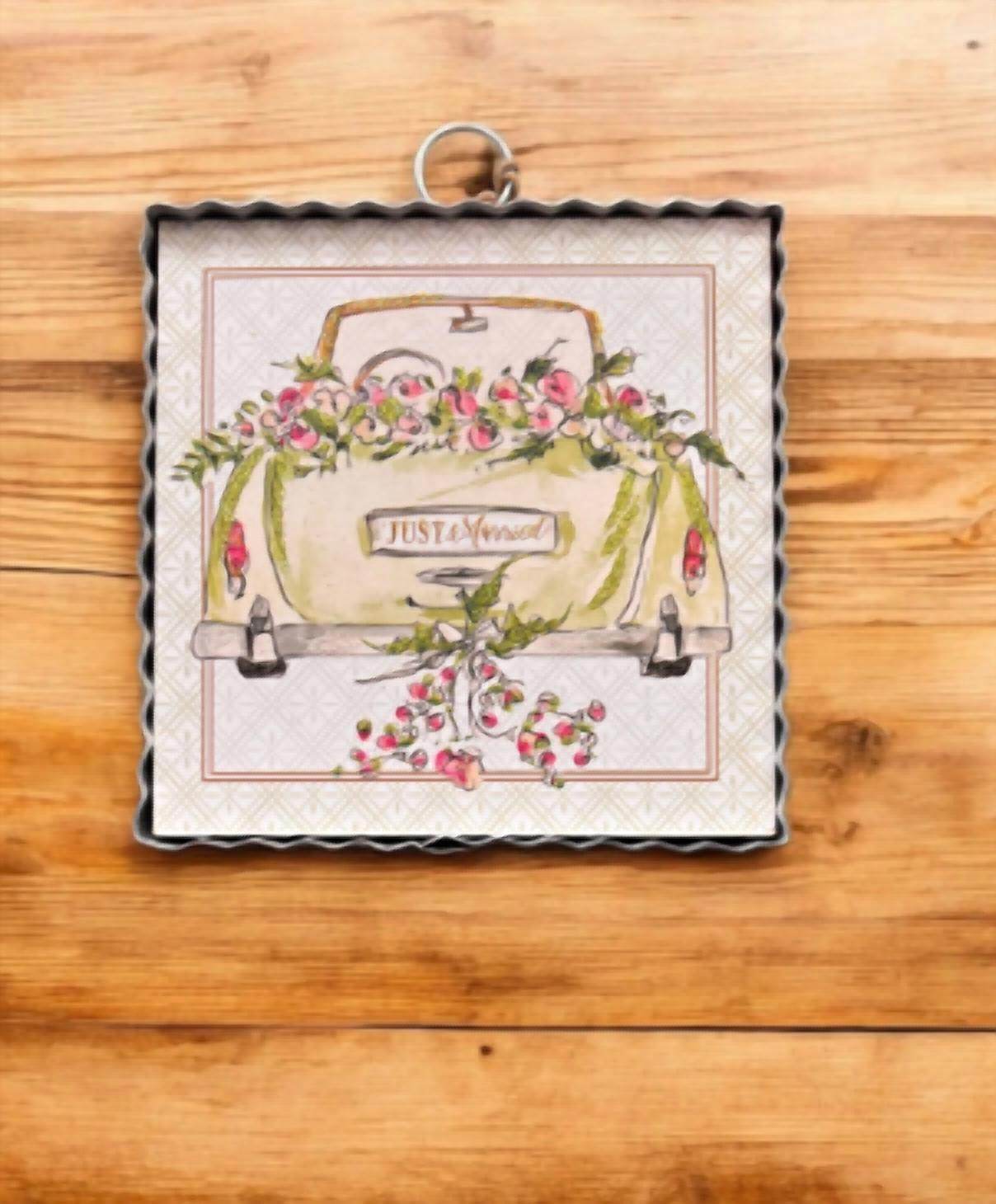 Round Top - “Just Married“ Charm - Rack Hunt -