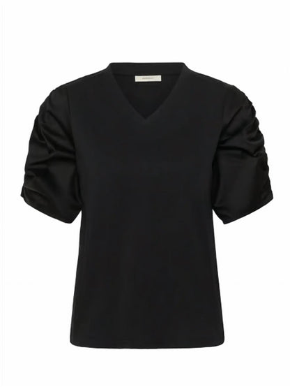 Gudrun V-neck T-shirt