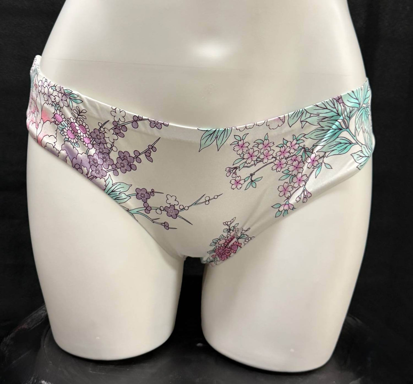 Radio Fiji - Women's Kyoto Thalia Pant - Rack Hunt -