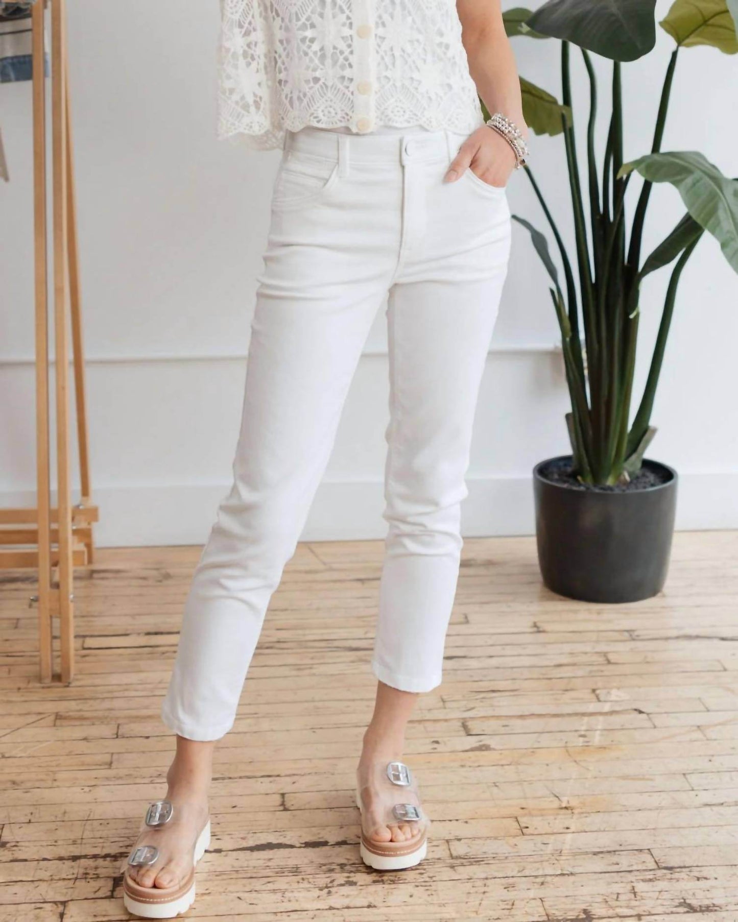 Mac & Me - High Rise Slim Straight Jeans - Rack Hunt -