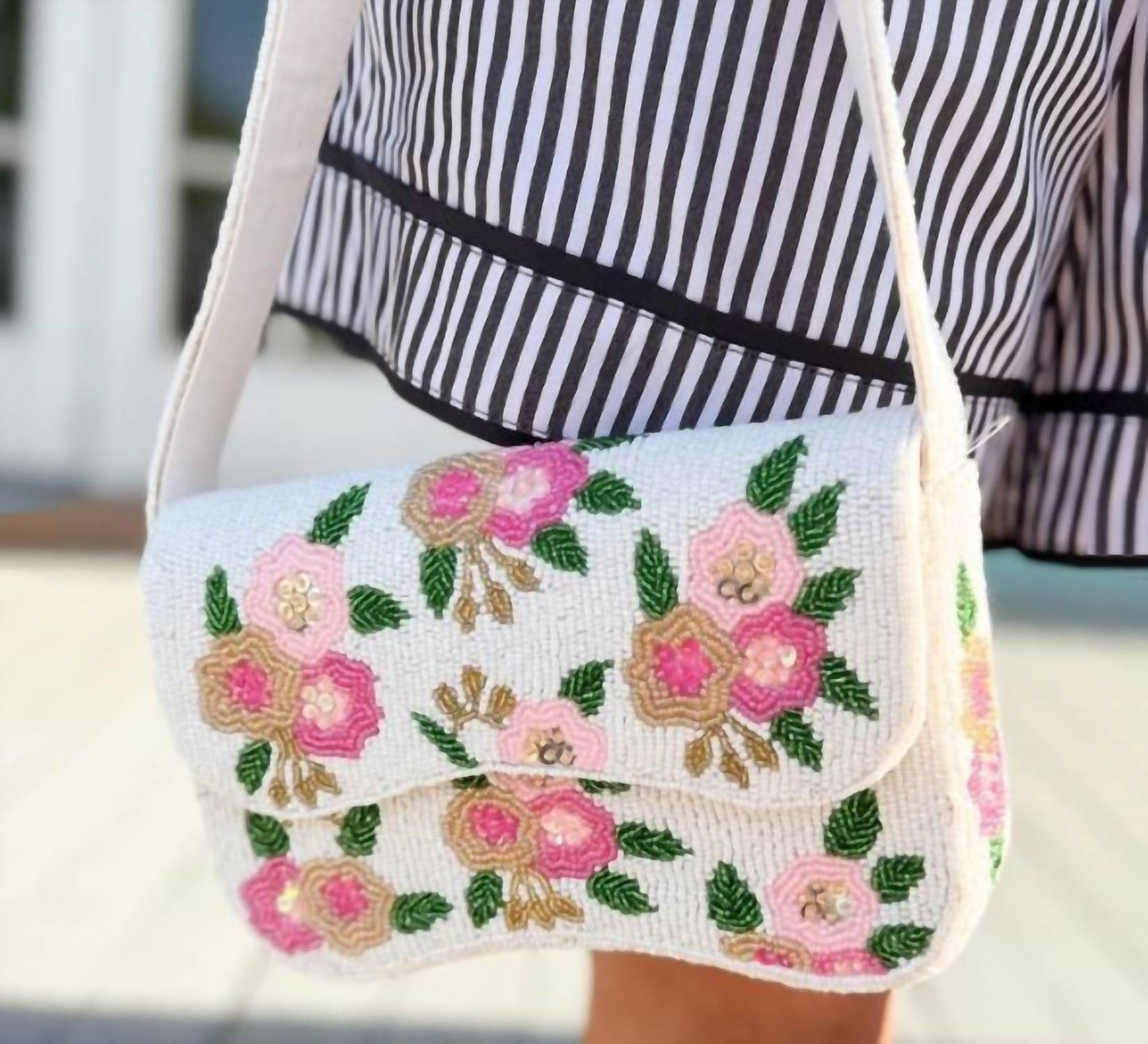 Women's Bloom Beaded Shoulder Bag
