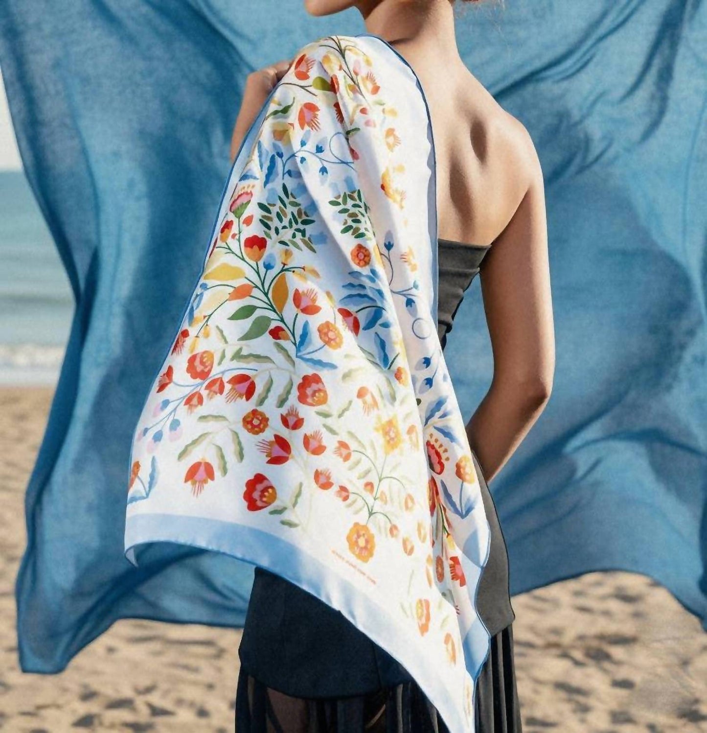 Women's Porcelain Jardin Double Sided Silk Scarf