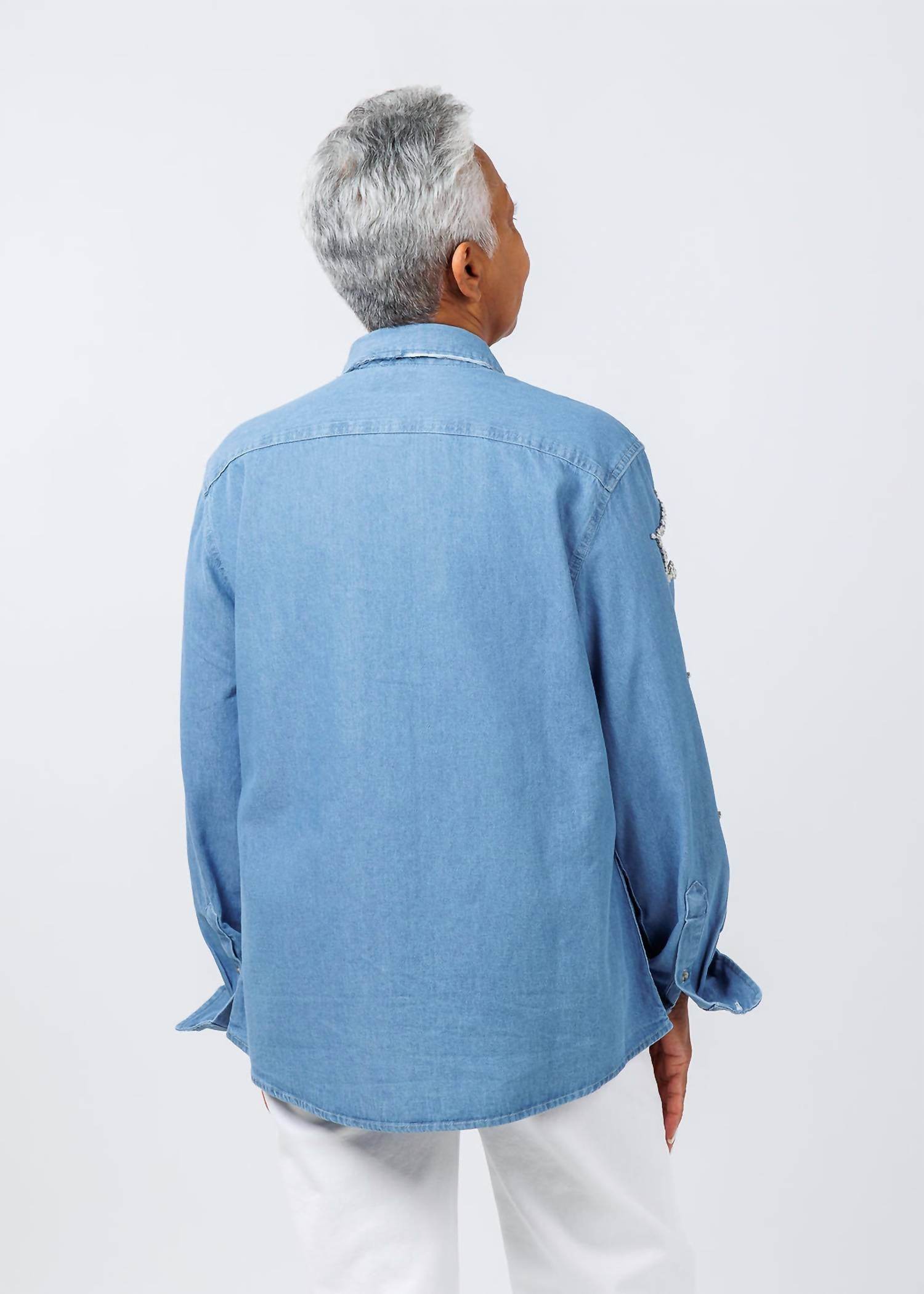 Suzy T - Women's Stars Cut Out Shirt - Rack Hunt -