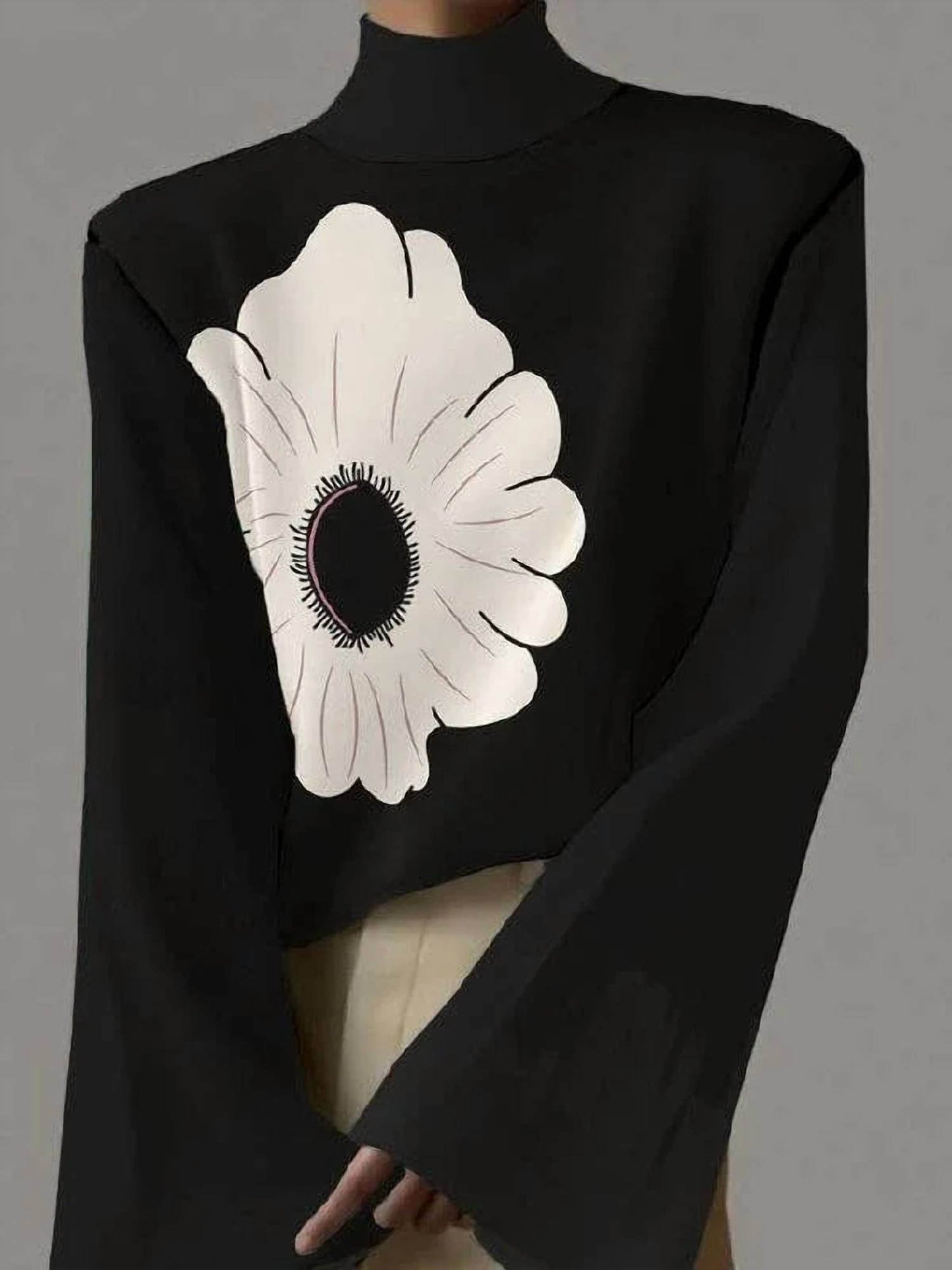 Trendy New Look - Flared Sleeves Flower Print High-neck T-shirts Top - Rack Hunt