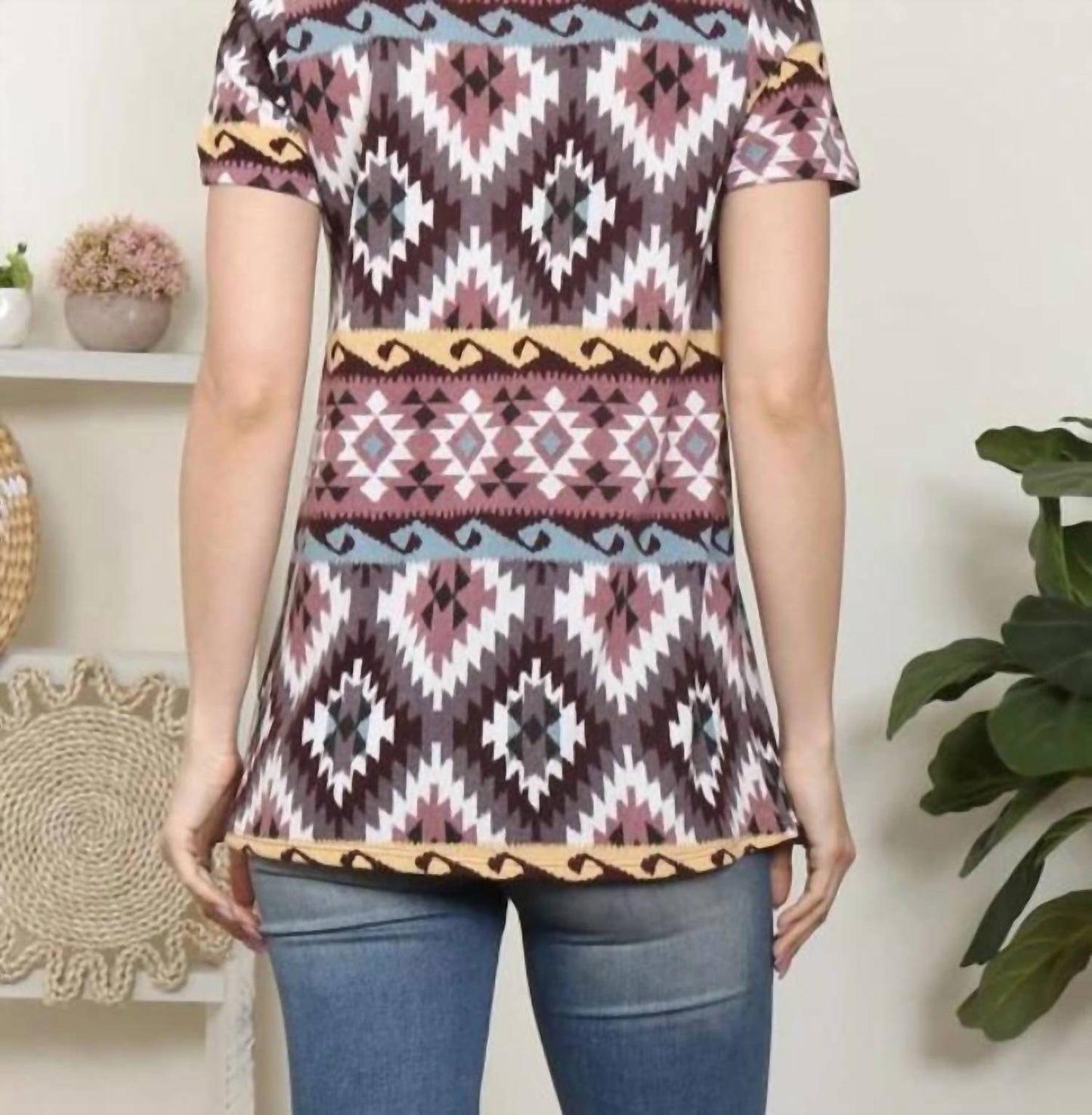 Women's Aztec Printed V-neck Short Sleeve Top