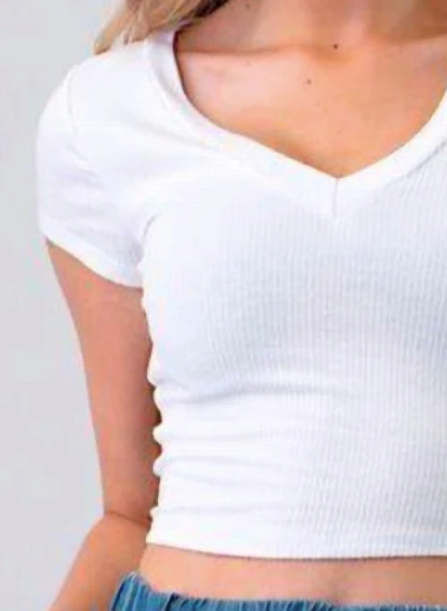 Crop V-neck Short Sleeve Top