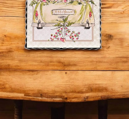Round Top - “Just Married“ Charm - Rack Hunt