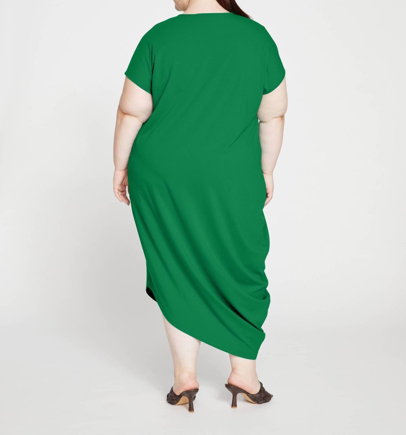 Universal Standard - Iconic Geneva Dress - Rack Hunt