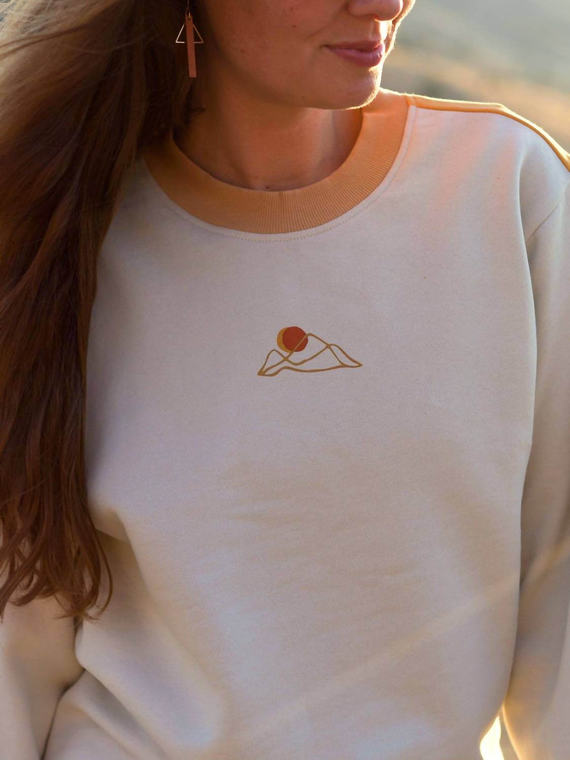 Happy Earth - Painted Hills Pullover Sweatshirt - Rack Hunt -