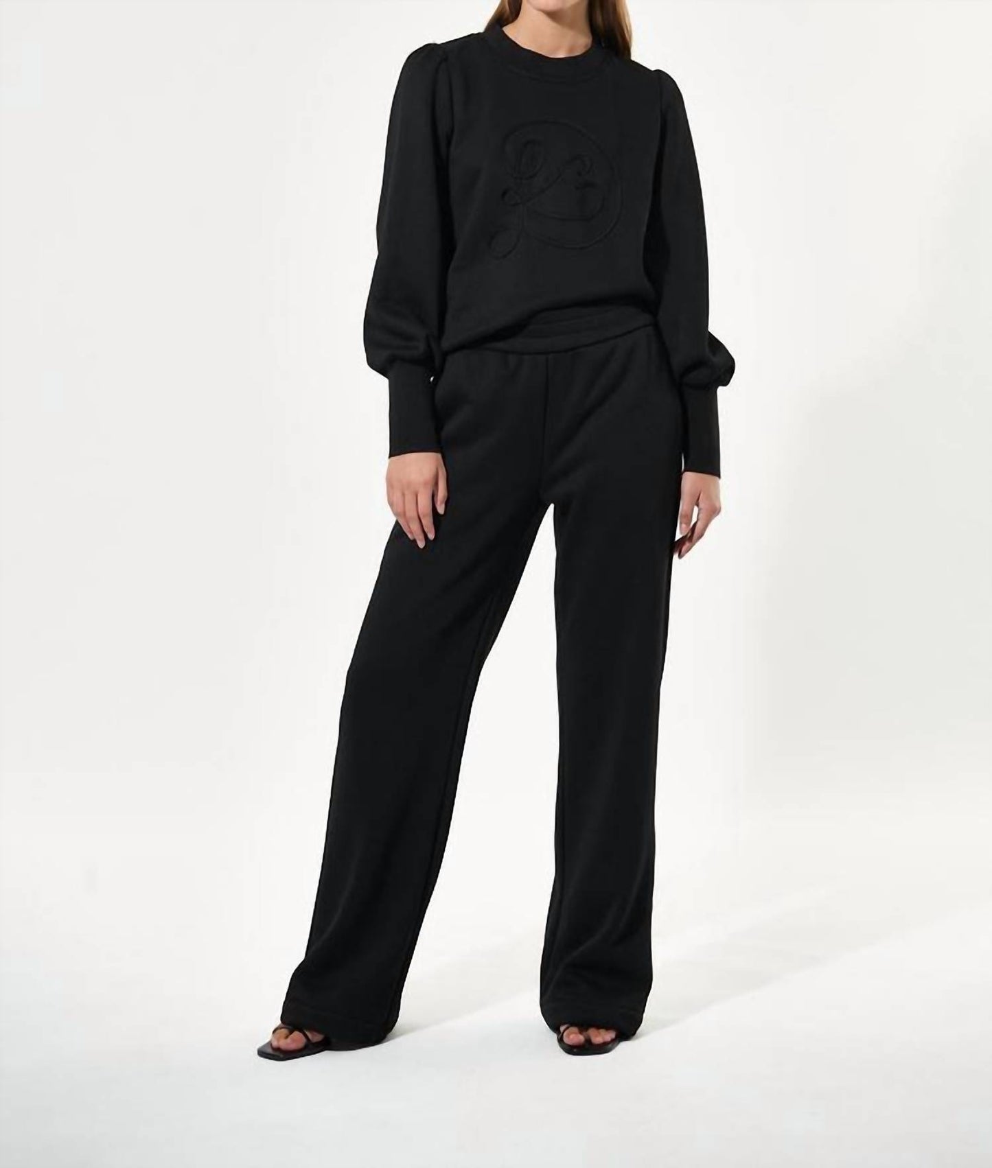 Sisca Crewneck Sweatshirt