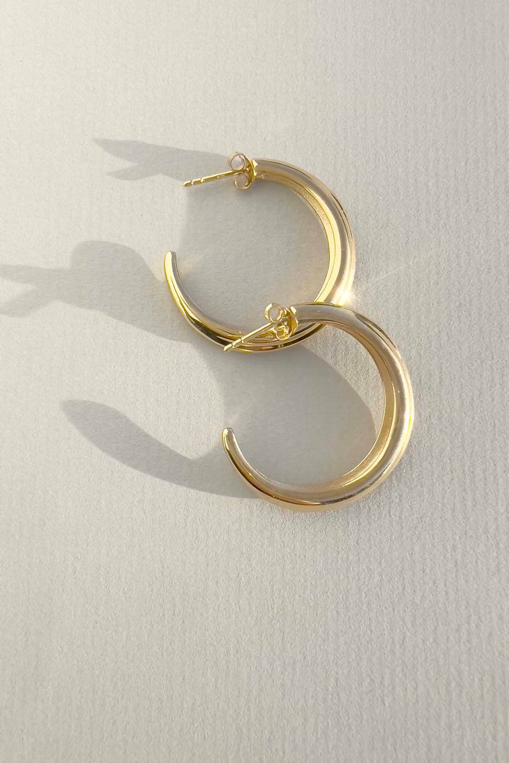 Astor & Orion - Women's Crescent Large Hoops Earrings - Rack Hunt -