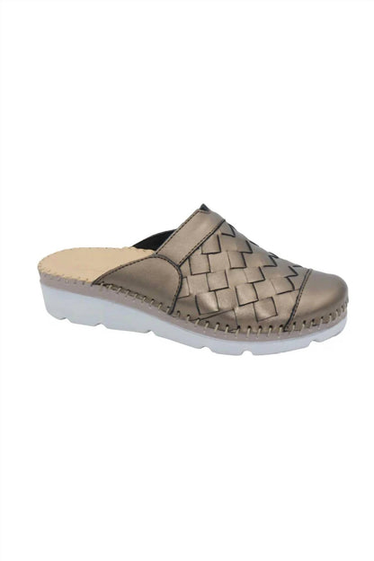 Women's Nikita Slide