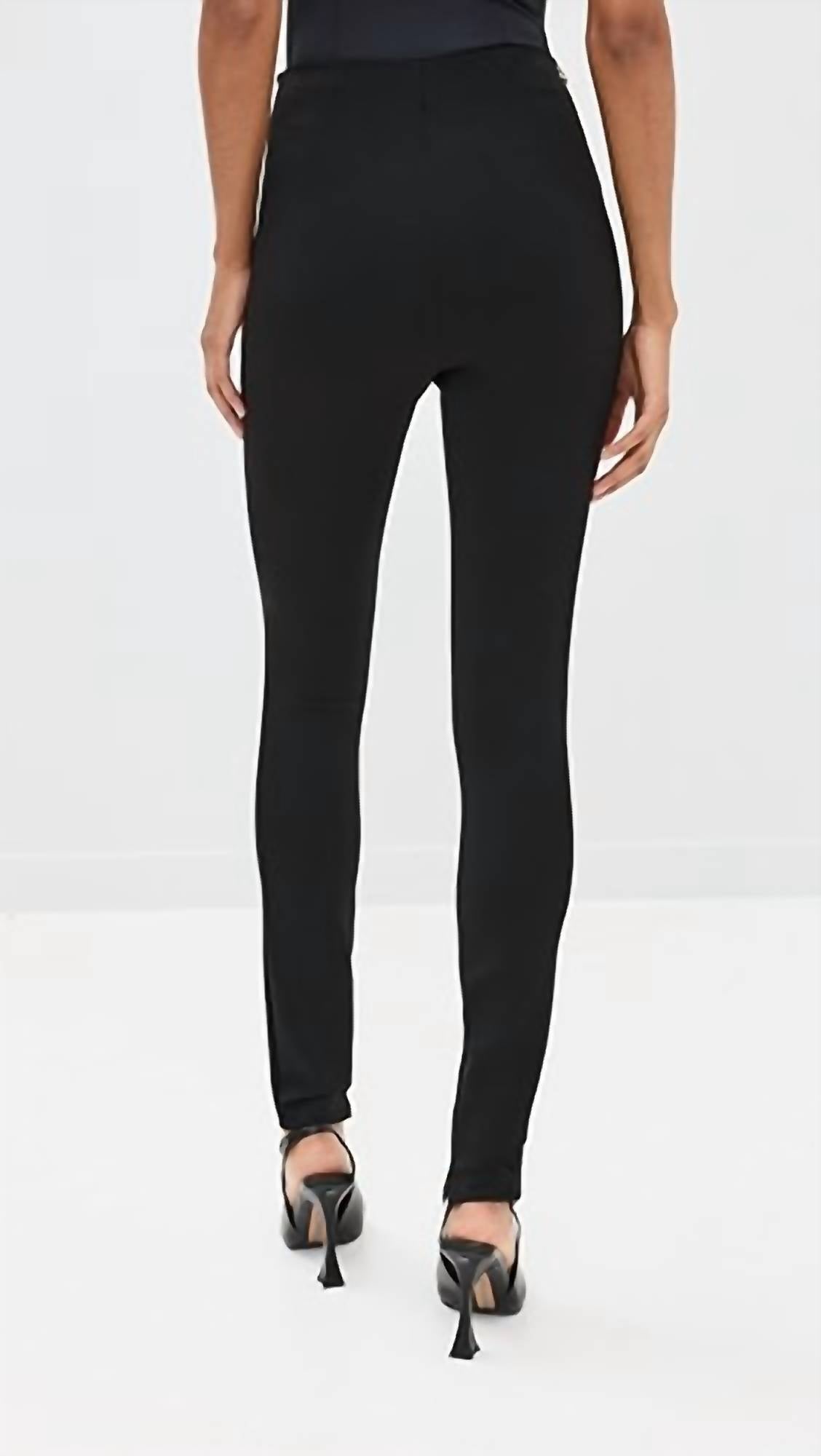 Chain Belt Leggings