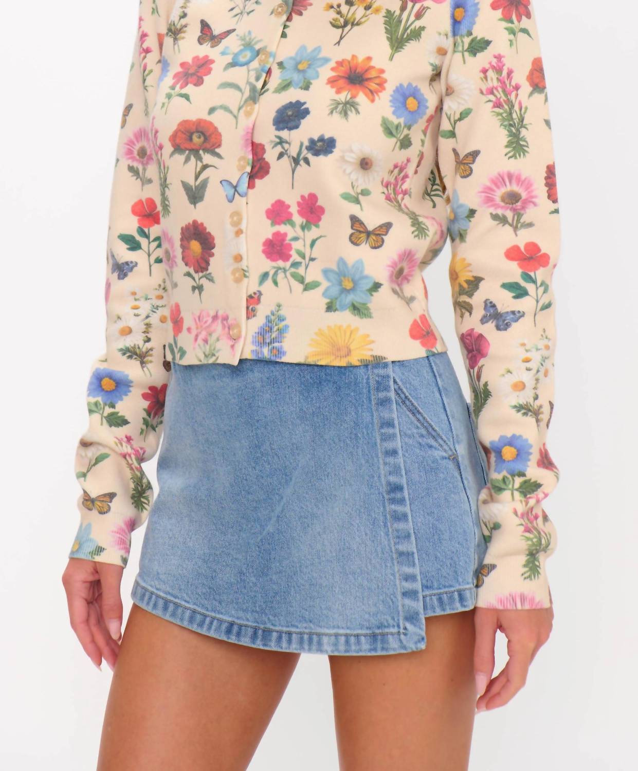 Cozy-chic Cafe Cardigan