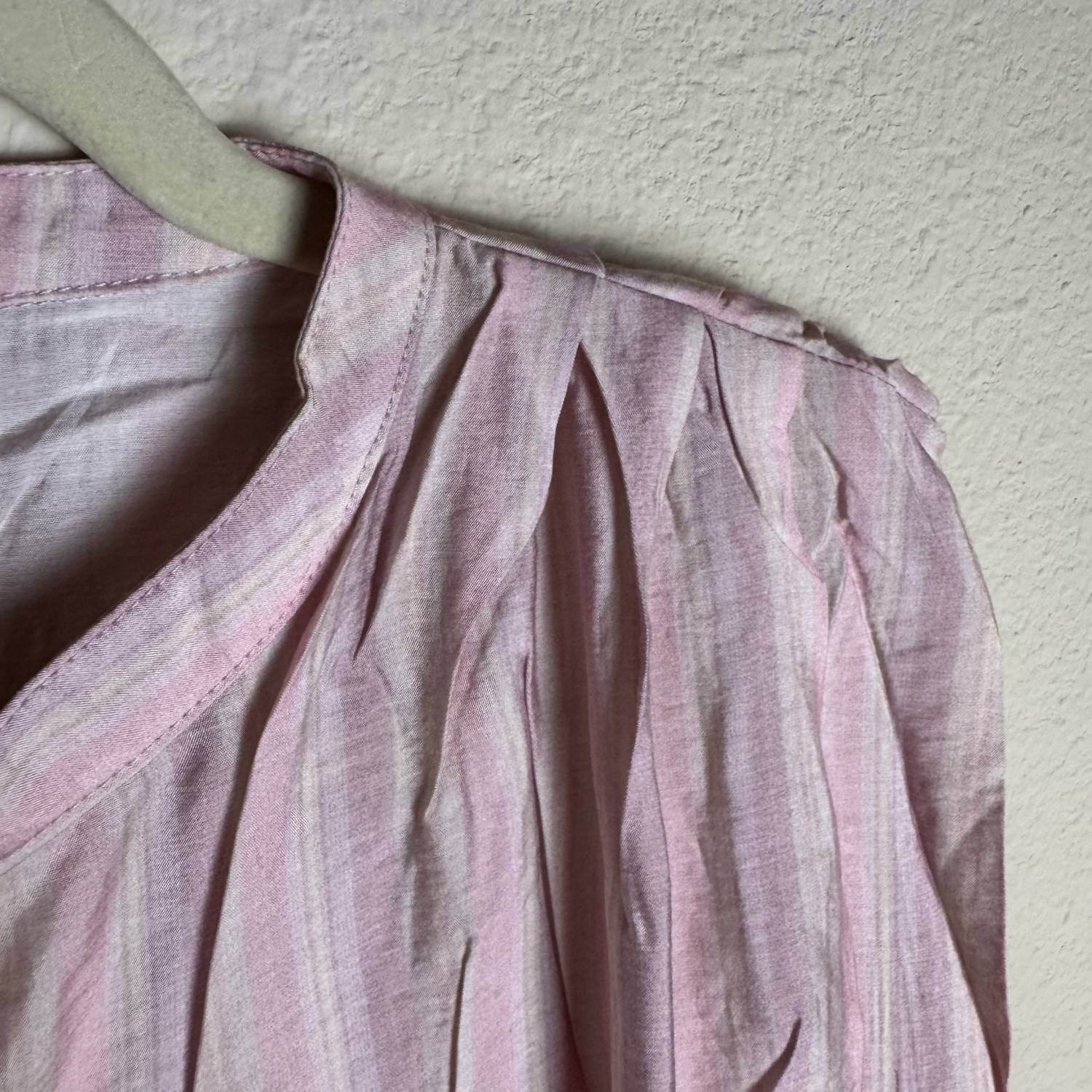 Colorblock - Women's Striped Sleeveless Button Front Blouse - Rack Hunt -