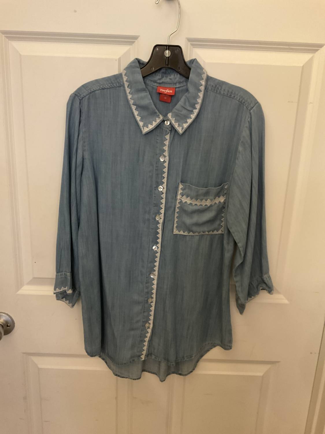 Women's Edge Stitching Shirt
