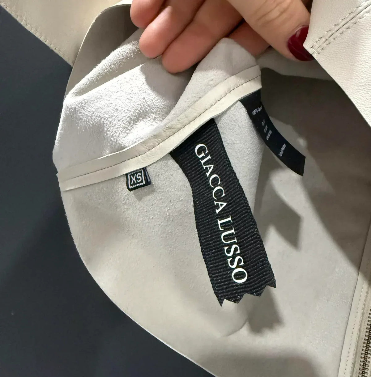 Giacca Lusso - Women's Leather Tee - Rack Hunt