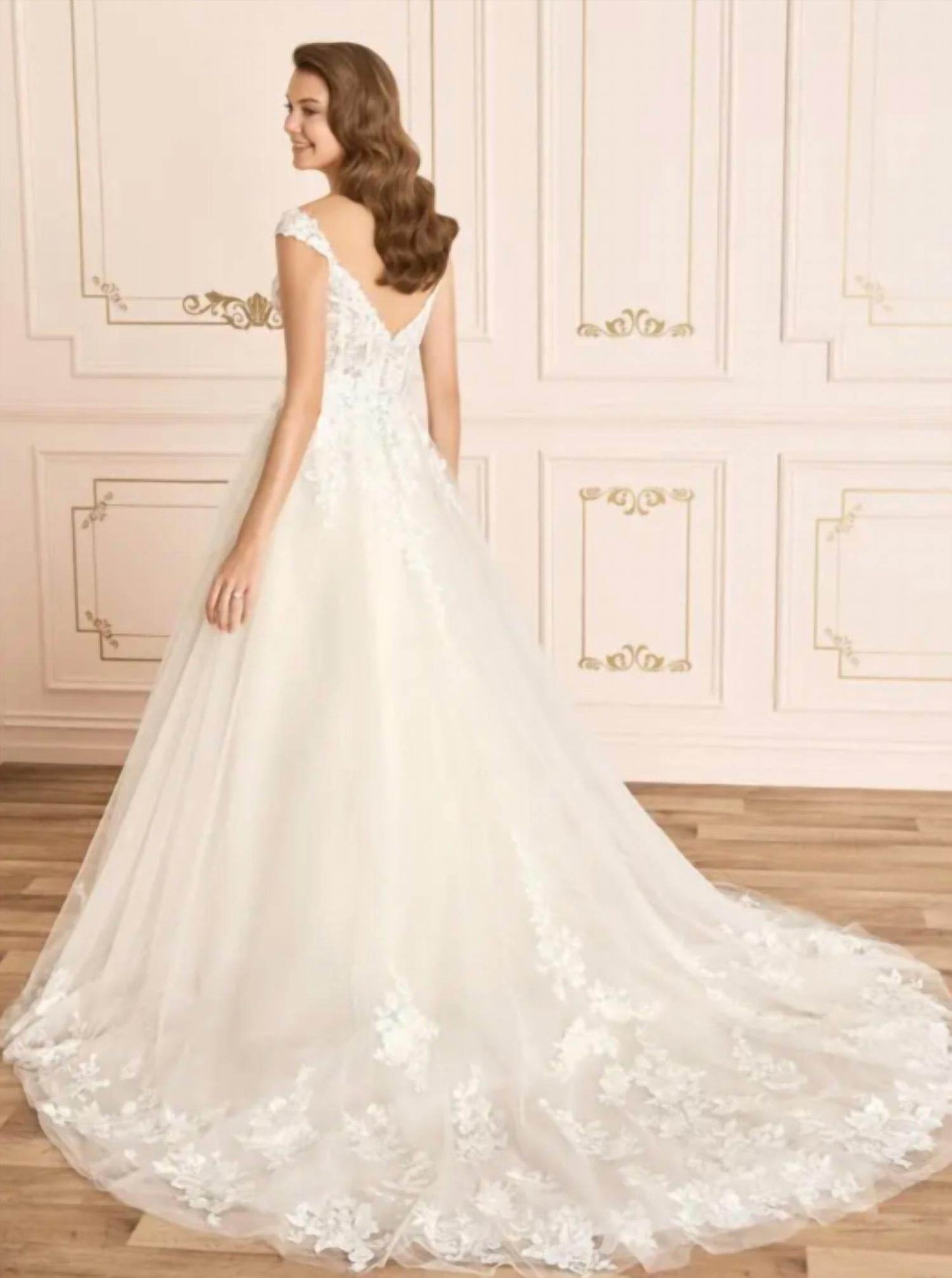Sophia Tolli - Fit And Flare Wedding Gown - Rack Hunt -