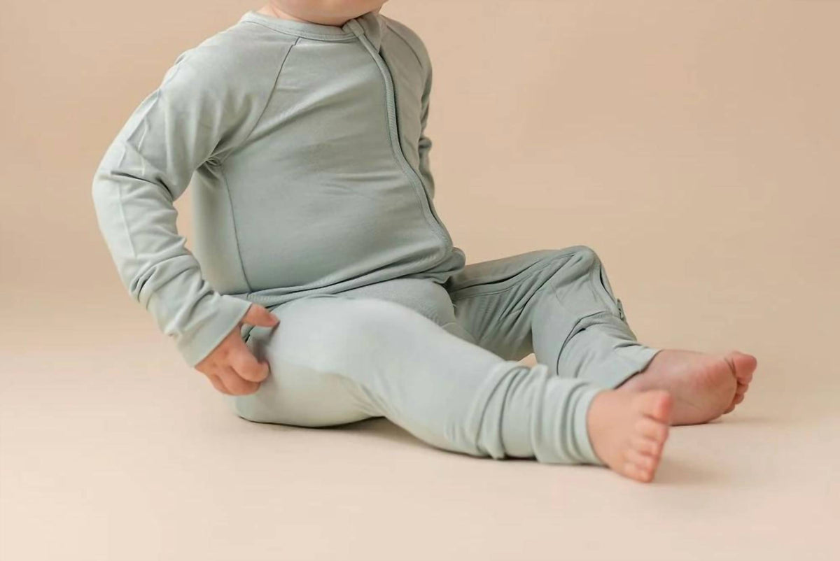 Boys Solid Zipper Romper