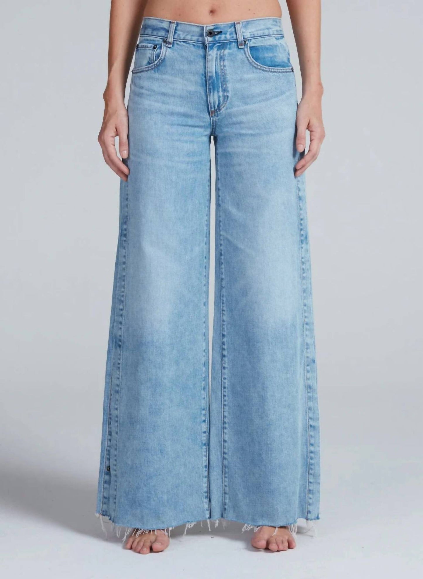 Women's Longboarder Relaxed Straight Leg Jeans