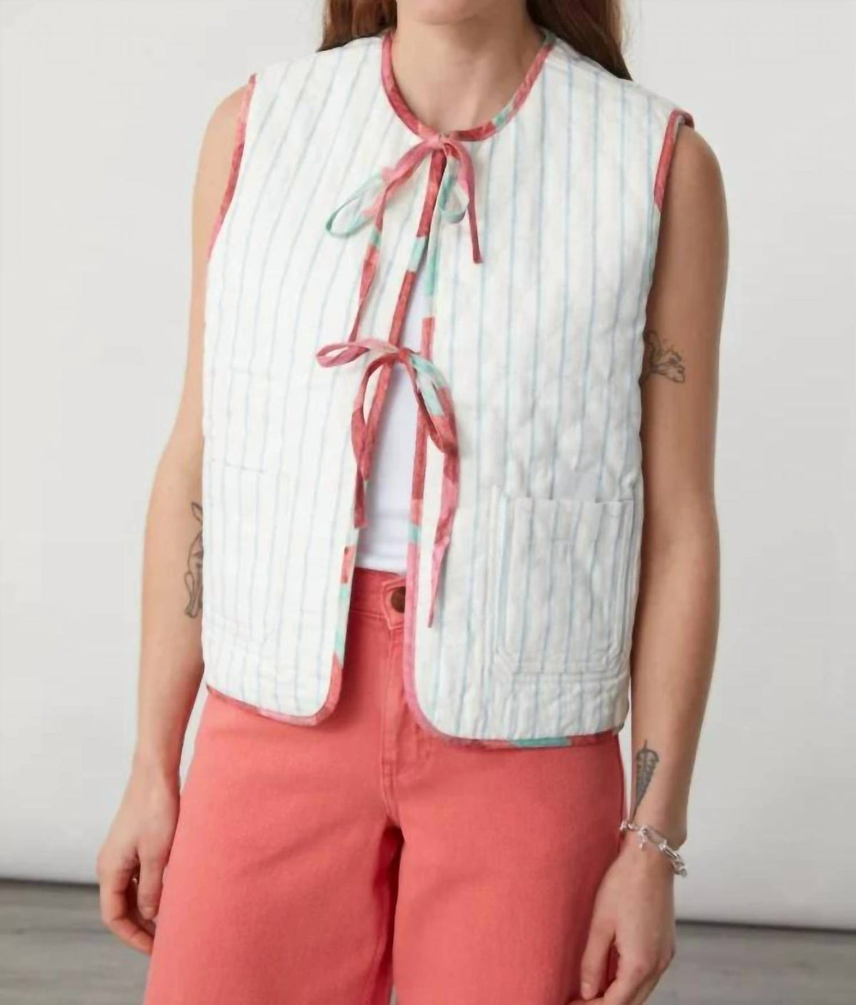 Aria Vest