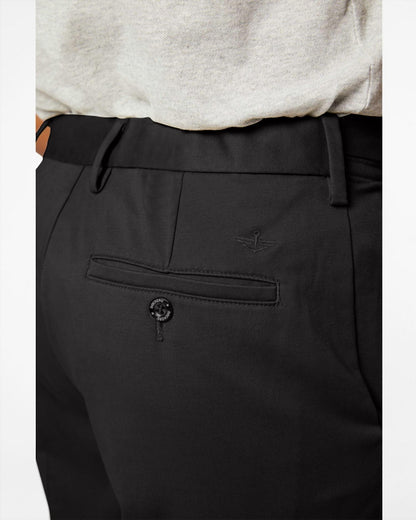 Classic Fit Easy Khakis