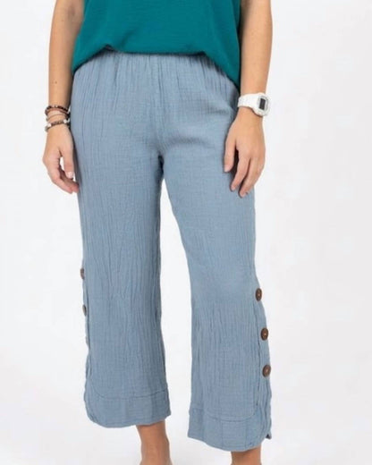 Buho Button Capri Pants