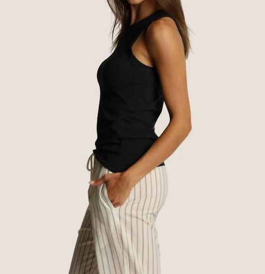 Essential Tank Top