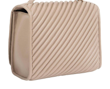 Women's Large Diagonal Quilted Hanging Toiletry Case
