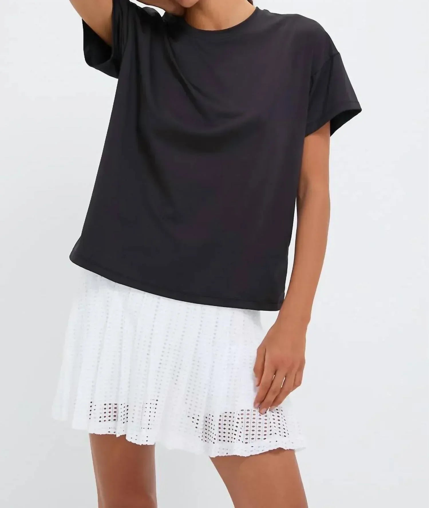 Tuckernuck - Short Sleeve Performance Jersey Ryan Boyfriend Tee - Rack Hunt