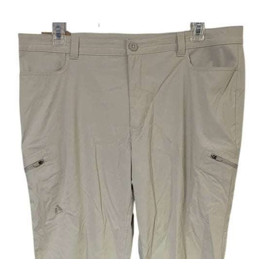 Women's Outdoor Guide Mid Rise Cargo Pants