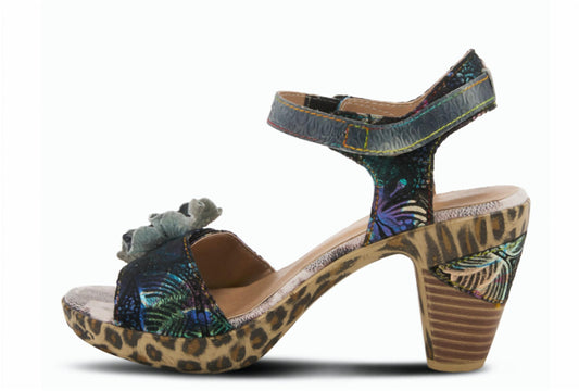 Women Wildcat Sandals