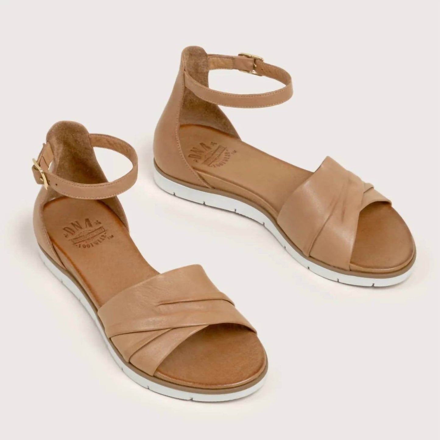 DNA Footwear - Women's Leather Sandal - Rack Hunt