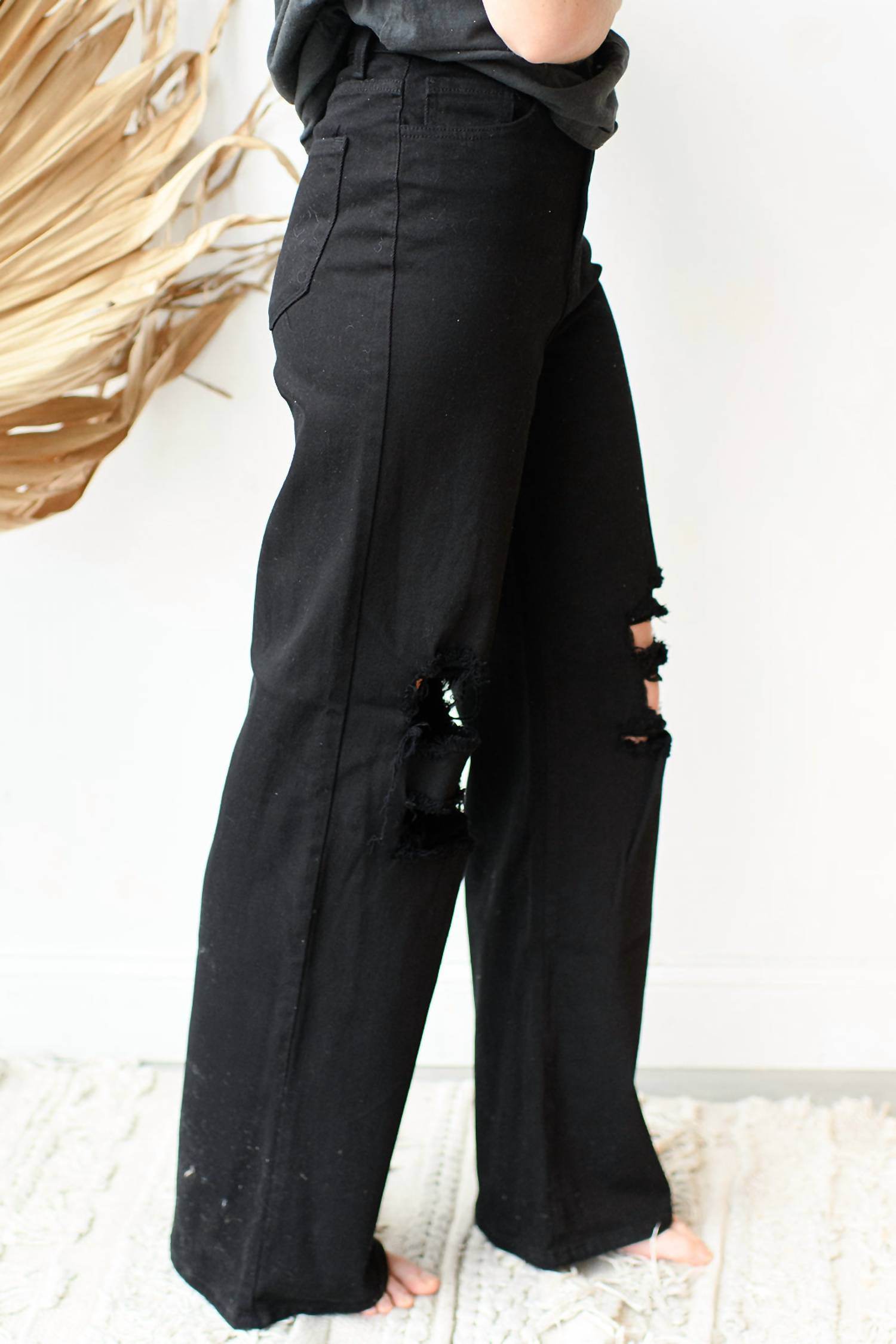 VIBRANT - Field Of Jeans - Rack Hunt -