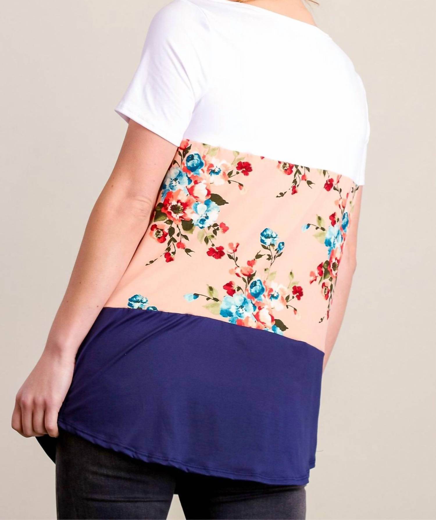 Simply Ruby - Color block floral long tee - Rack Hunt -