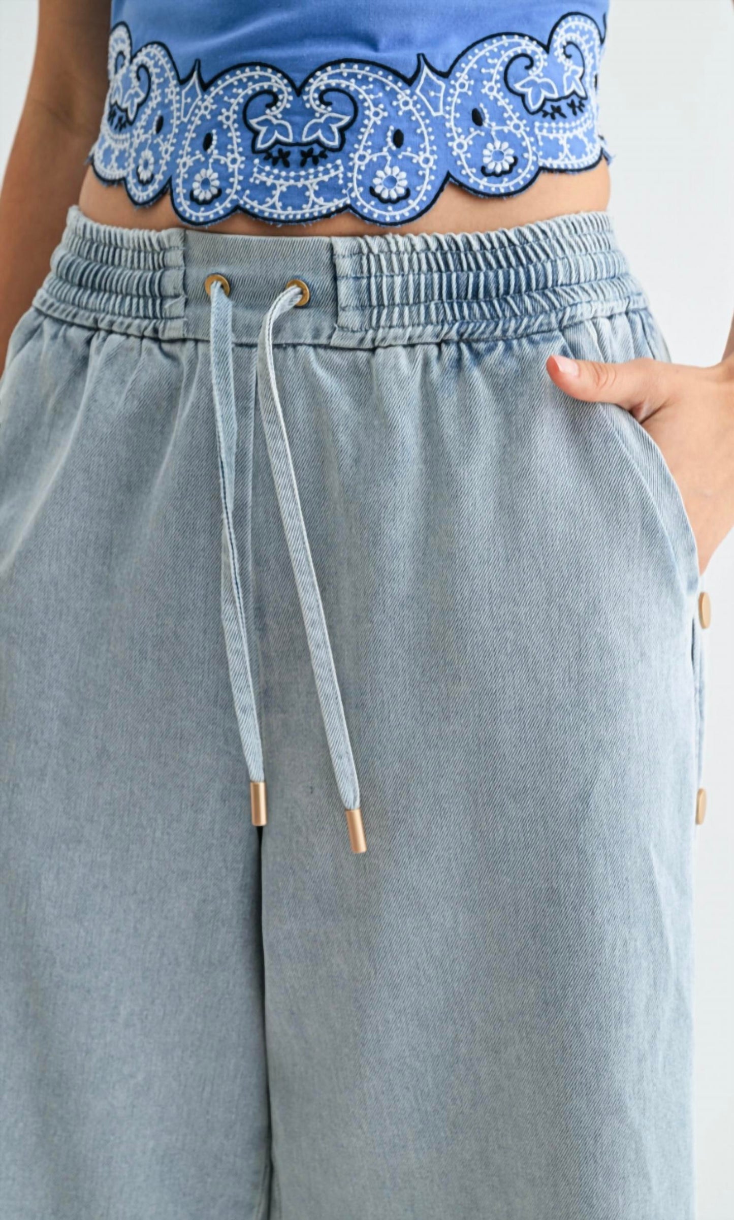 Wide Leg Wash Side Snap Button Detail Denim Pants